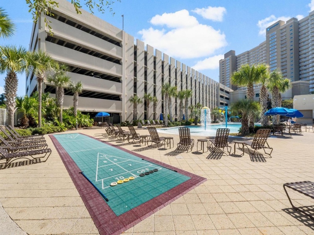 Emerald Beach 335 Main image